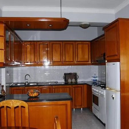 Daniela Aparment Apartment *